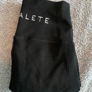 Alphalete Halo Leggings